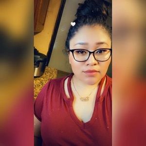 Meet your Posher, Lynn